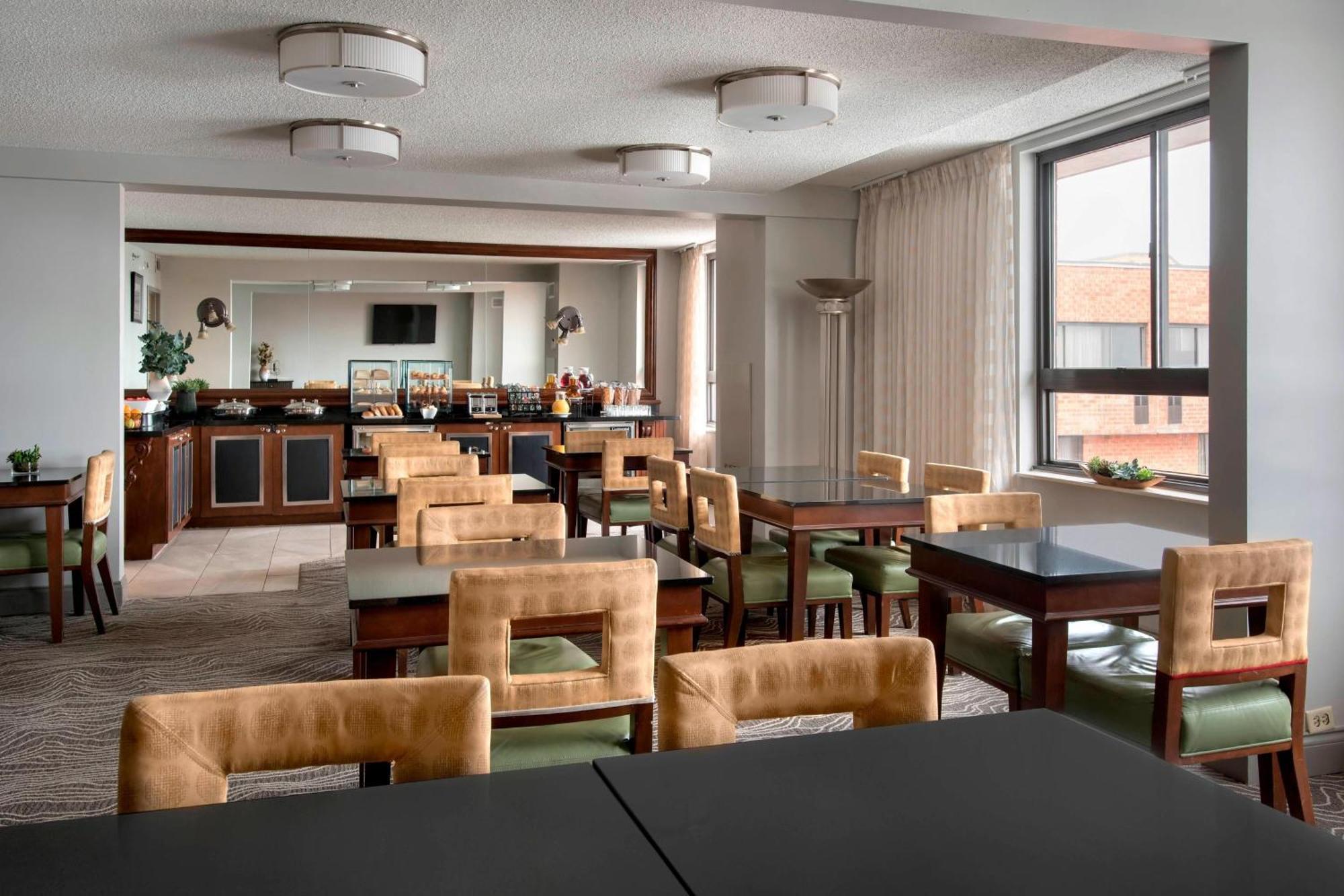 Marriott Albany Hotel Bagian luar foto