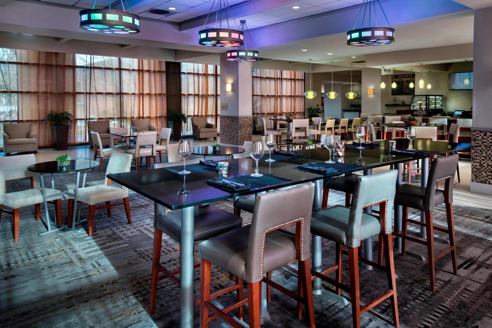 Marriott Albany Hotel Bagian luar foto