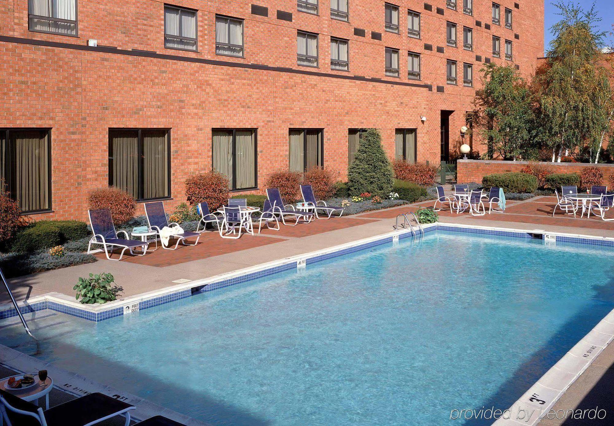 Marriott Albany Hotel Bagian luar foto